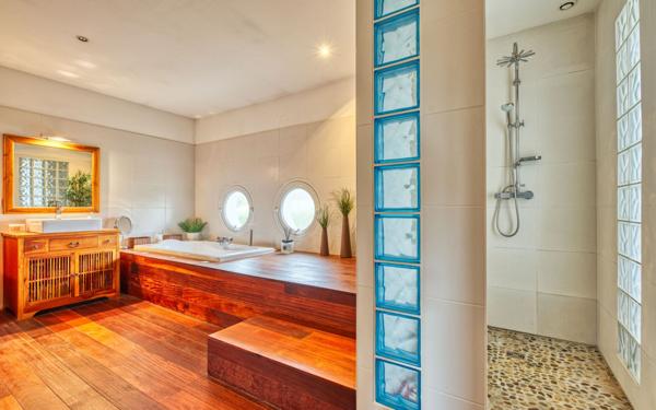 Maison à vendre    6 pièces • 231 m2 Pessac