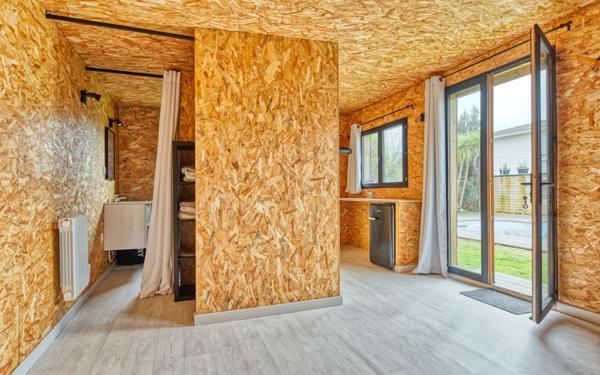 Maison à vendre    6 pièces • 231 m2 Pessac