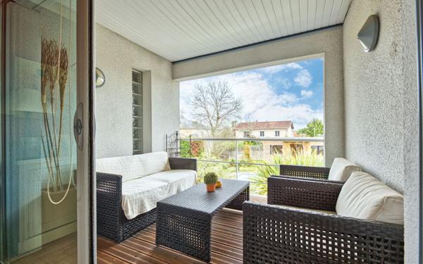 Maison à vendre    6 pièces • 231 m2 Pessac