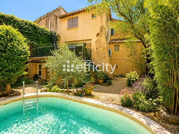 Maison
         5 pièces
        - 145 m² Exclusivité 332 280 € *