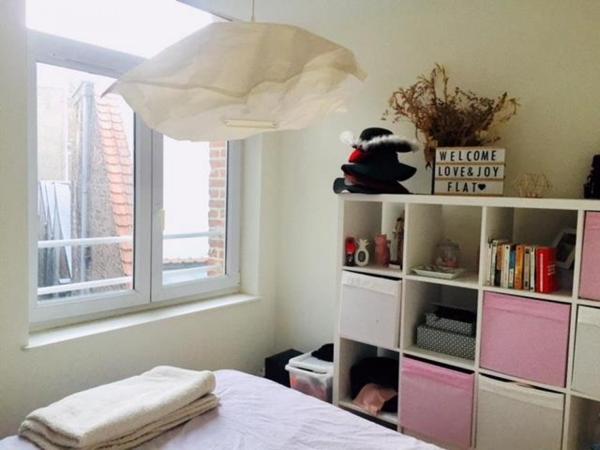 A LOUER : T2 à LILLE • Vieux lille • 600 € CC • Réf. G1004