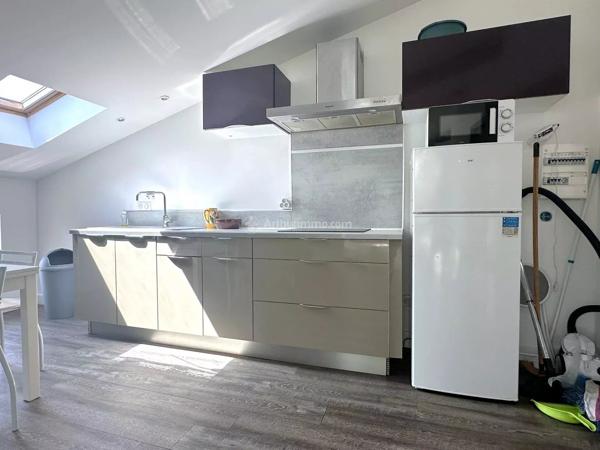 Location                                                      Appartement
                        
                     1 pièces                      22 m2                     à Albi