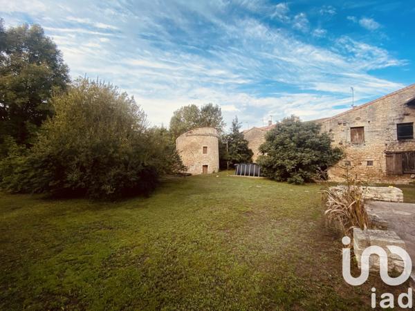 Maison à vendre 8 pièces 256 m² La Crèche