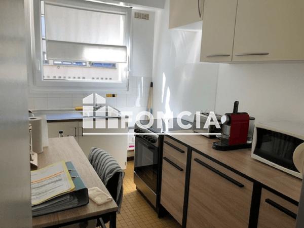 Location Appartement 2 pièces 37.77 m² - RESIDENCE MARECHAL LECLERC Nancy 54000