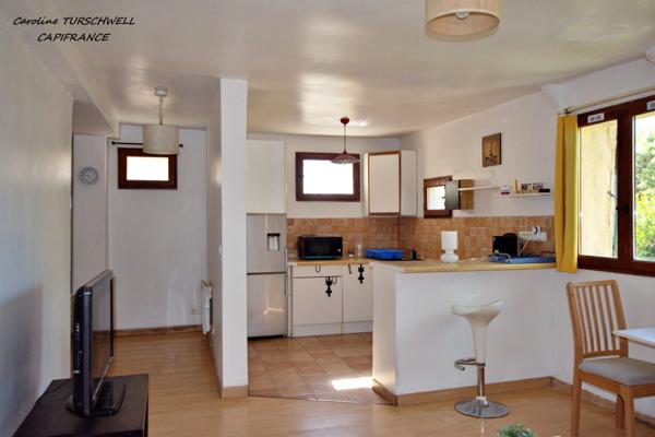 MARSEILLE 12EME - LES TROIS LUCS - PROPRIETE EXCEPTIONNELLE AVEC PISCINE - MAISON PRINICPALE ET APPARTEMENT 3 PIECES