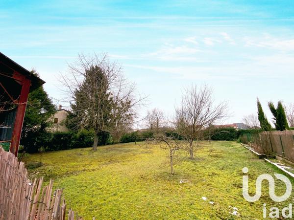 Maison traditionnelle 7 pièces de 230 m² à Vitry-le-François (51300)