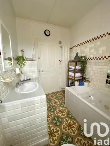 Maison traditionnelle 7 pièces de 230 m² à Vitry-le-François (51300)