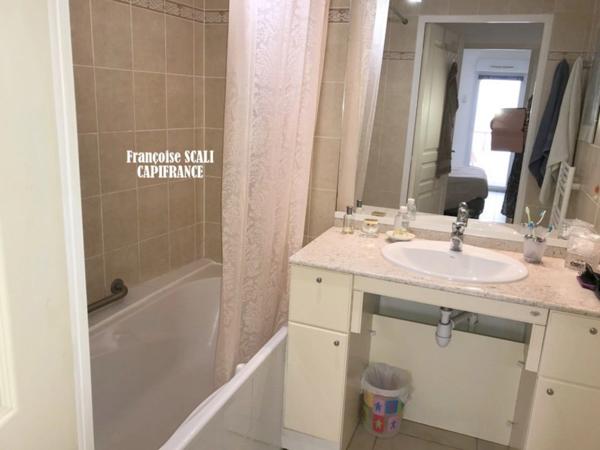 Appartement à vendre 2 pièces SAINT RAPHAEL (83)