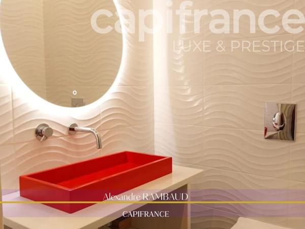 Propriété à vendre 17 pièces en plein centre de DOL DE BRETAGNE (35) - proche de Saint Malo