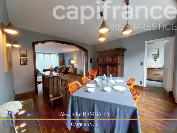 Propriété à vendre 17 pièces en plein centre de DOL DE BRETAGNE (35) - proche de Saint Malo