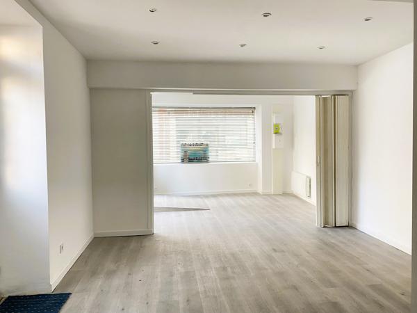 Courtenay (45320) Local professionnel