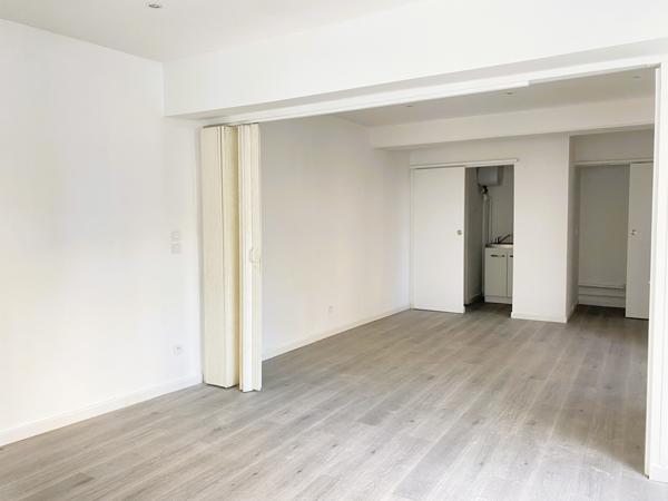 Courtenay (45320) Local professionnel