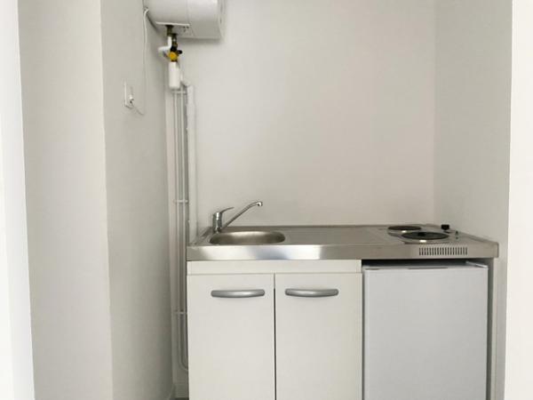 Courtenay (45320) Local professionnel