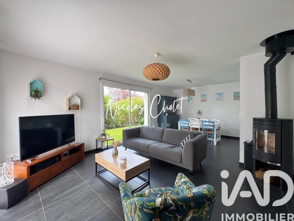 Maison à vendre 7 pièces 141 m² Loire-Authion
