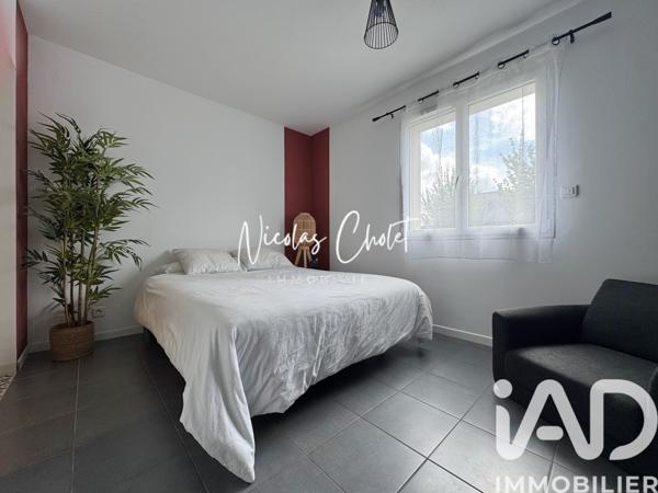 Maison à vendre 7 pièces 141 m² Loire-Authion
