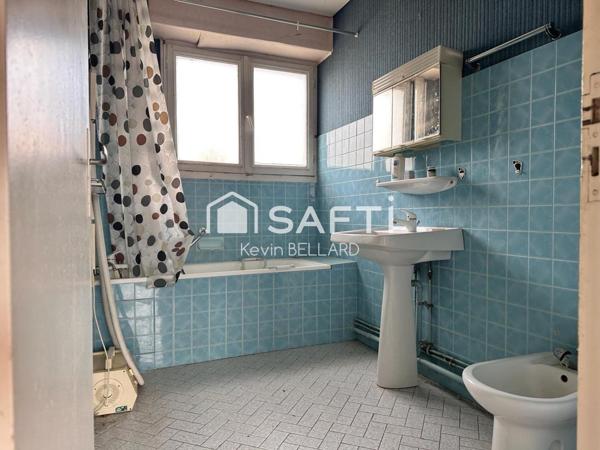 Maison familiale de 92m2 sur 701m2 de terrain 3 chambres