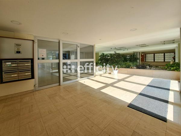 Appartement 1 pièce - 33 m² Exclusivité efficity