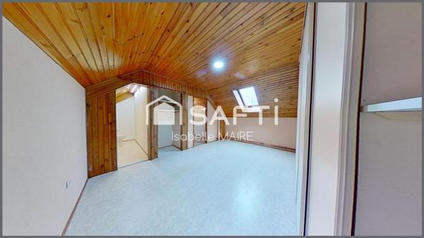 Maison individuelle avec véranda, garage et jardin