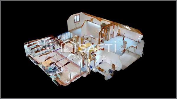 Maison individuelle avec véranda, garage et jardin