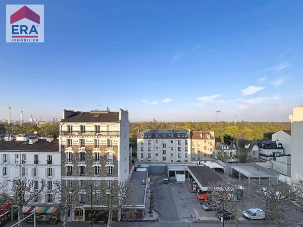 A VENDRE - 3 PIECES VUE BOIS DE VINCENNES + BALCON