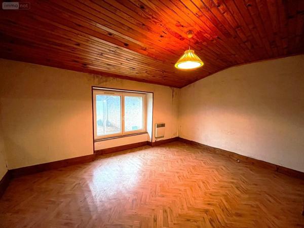 Maison rurale à vendre à Rolampont en Haute-Marne (52260), ref : SGML114245