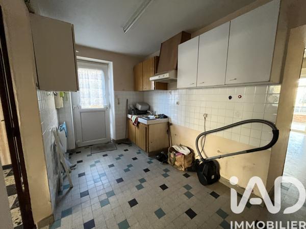 Maison à vendre 4 pièces 94 m² Bazouges Cré sur Loir
