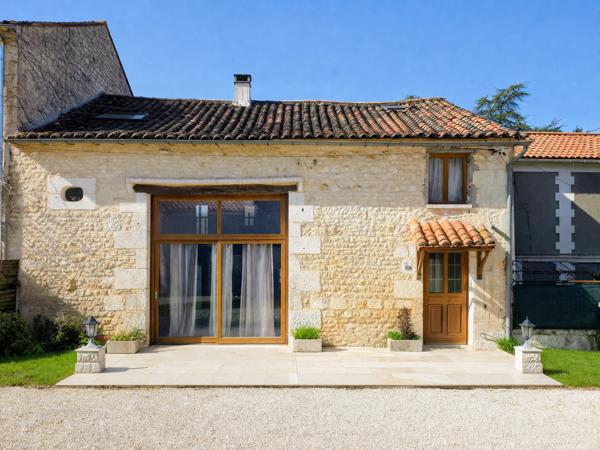 Authentique grange réhabilitée – Charme et beaux volumes - Touvre Détails des diagnostics énergétiques
