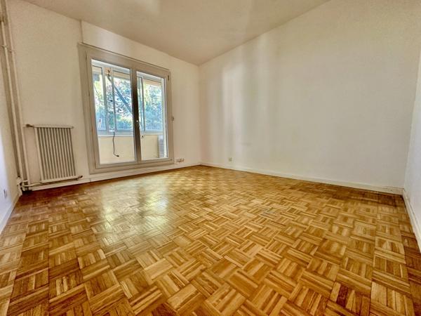 AIX EN PROVENCE - QUARTIER ST DONAT - T5 102M2 Balcon