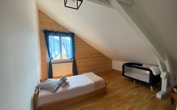 Maison à vendre    6 pièces • 326 m2 Moirans