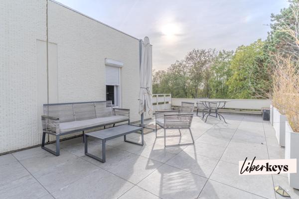 Trappes - Appartement - 2 pièces 54 m² avec terrasse de 38 m² et parking en sous-sol