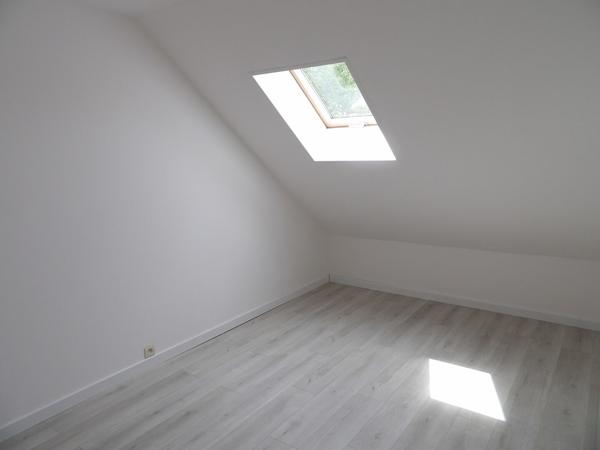 A louer Maison Familiale située à La Flèche de 142 m2 habitables environ