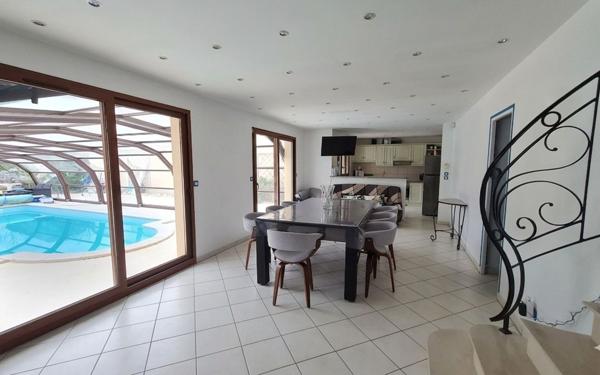 Maison à vendre    6 pièces •  Coulommiers