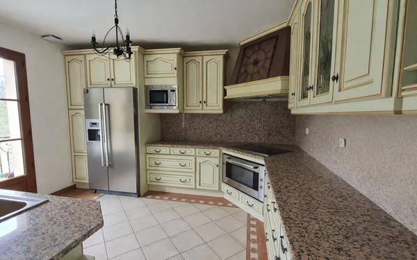 Maison à vendre    6 pièces •  Coulommiers
