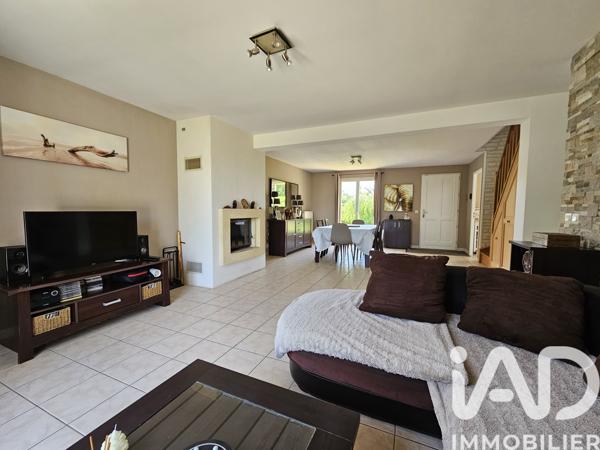 Maison à vendre 6 pièces 150 m² Abondant