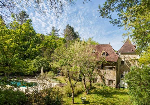 Maison ancienne - Gourdon Secteur Gourdon - Maison de charme en pierre au calme avec piscine sur 1790 m² boisés