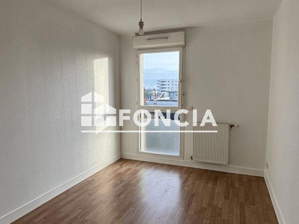 Location Appartement 2 pièces 49.88 m² - 228 AVENUE DE LA MARNE Merignac 33700