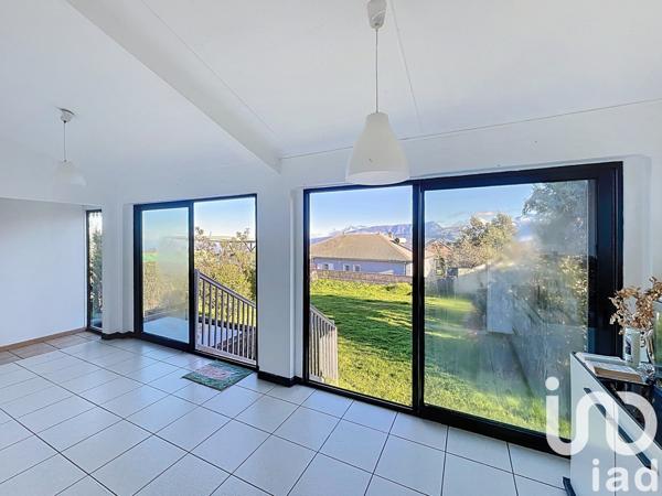 Maison 4 pièces de 108 m² à Le Tampon (97418)