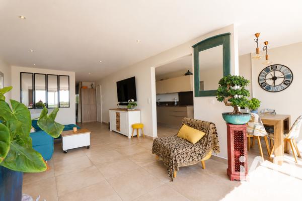 Appartement à vendre 2 pièces 58 m² Mandelieu-la-Napoule