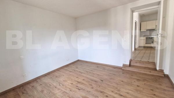 Propriété 7 pièces avec appartement indépendant plus dépendances plus terre