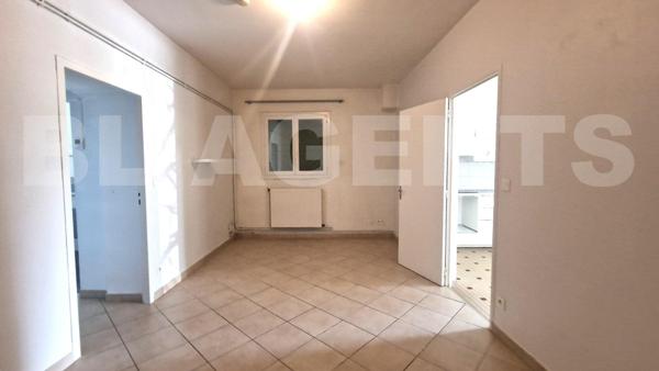 Propriété 7 pièces avec appartement indépendant plus dépendances plus terre