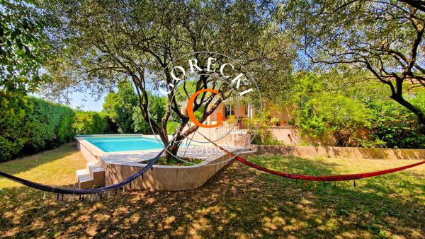 Uzès (30700) A vendre villa 6 minutes d'Uzès