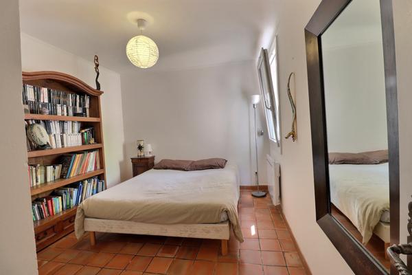Uzès (30700) A vendre villa 6 minutes d'Uzès