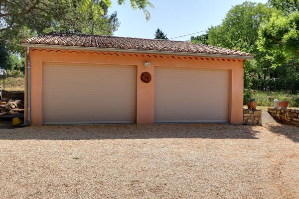 Uzès (30700) A vendre villa 6 minutes d'Uzès