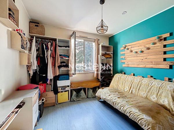 Proche Nonancourt maison plain-pied 5 pièces, terrain clos 1800m2, garage fermé