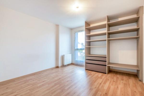 Appartement Brie Comte Robert 2 pièce(s) 36.98 m2