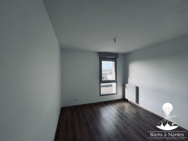 À vendre : appartement T3 dernier étage, ascenseur, terrasse, box , Nantes À vendre : appartement T3 dernier étage, ascenseur, terrasse, box , Nantes