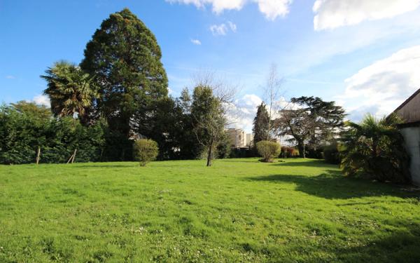 Maison à vendre    4 pièces • 82,95 m2 Pau