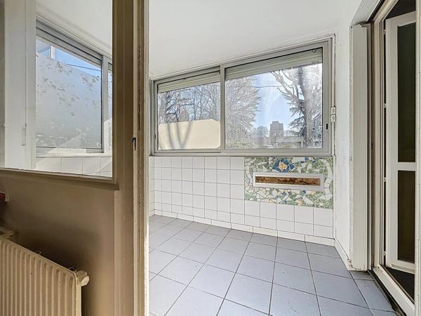 Vente                                                      Appartement
                        
                     2 pièces                      53 m2                     à Boissy-Saint-Léger