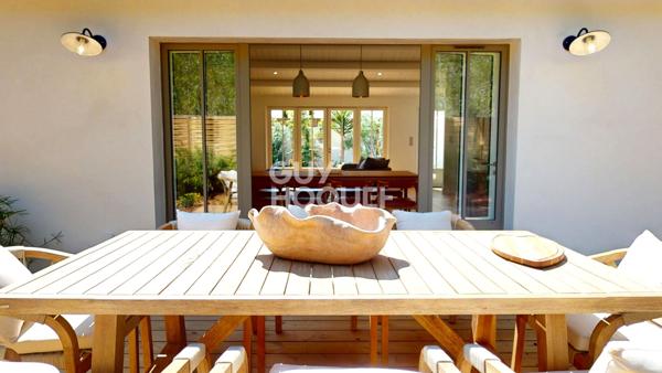 Le Bois-Plage-en-Ré. Maison d'exception : le parfait équilibre entre plages et commerces