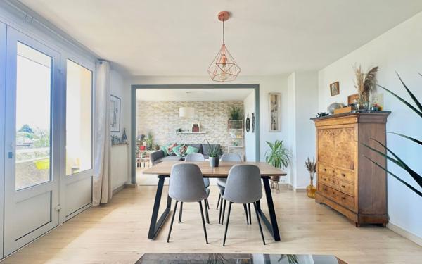 Appartement à vendre    4 pièces • 80 m2 Le Bouscat